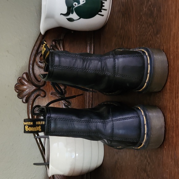 Dr. Marten boots - Picture 6 of 8